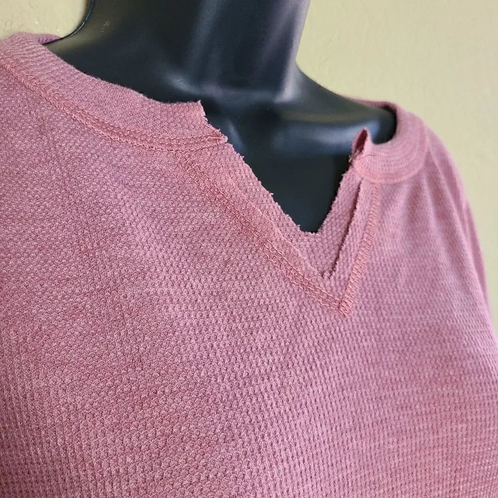 Baea Flare Sleeve Top   - Picture 4 of 7